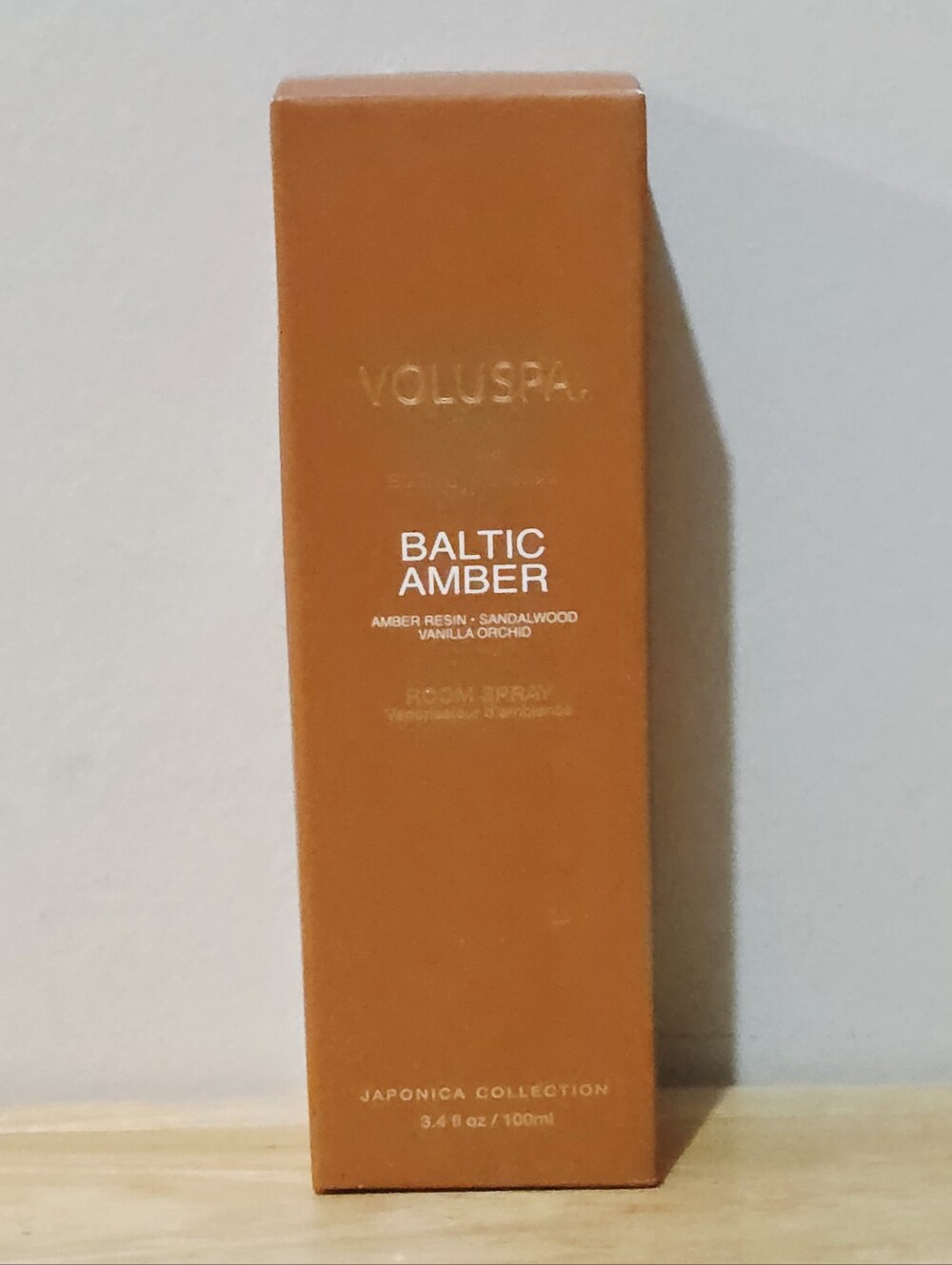 Voluspa Baltic Amber Room & Body Spray 100ml